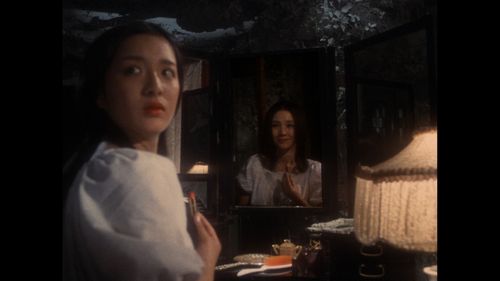 Kimiko Ikegami and Yôko Minamida in House (1977)