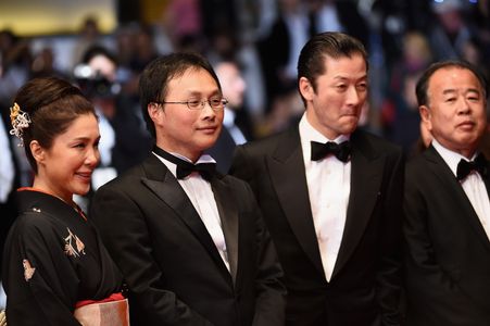 Tadanobu Asano, Mariko Tsutsui, and Kôji Fukada at an event for Harmonium (2016)