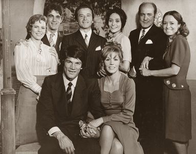 Alberto Argibay, Dora Baret, Juan José Camero, Susana Giménez, Leonor Manso, Carlos Monzón, Jorge Rivera López, and Olga