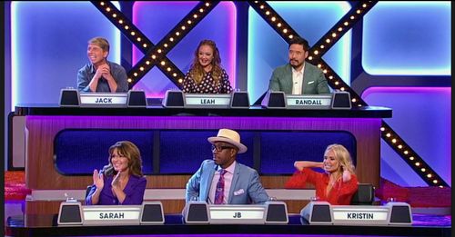 Kristin Chenoweth, Leah Remini, Randall Park, J.B. Smoove, Jack McBrayer, and Sarah Palin in Match Game (2016)