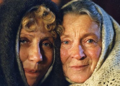 Inna Churikova and Lyubov Sokolova in Ryaba, My Chicken (1994)