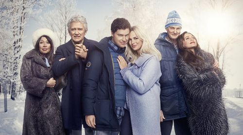 Lena Olin, Illeana Douglas, Patrick Duffy, Josephine Bornebusch, Claes Månsson, and Greg Poehler in Welcome to Sweden (2