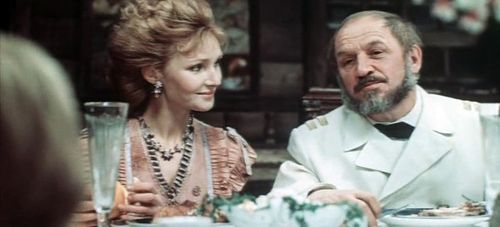 Lev Durov and Tatyana Parkina in Pilgrim's Captain (1987)