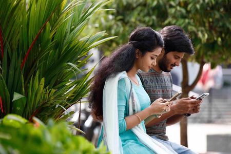 Dulquer Salmaan and Anupama Parameswaran in Jomon's Gospels (2017)