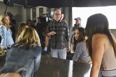 Norman Buckley directing PRETTY LITTLE LIARS