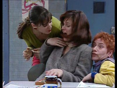 Marjolein Keuning, Bea Meulman, and Liz Snoyink in Vrouwenvleugel (1993)