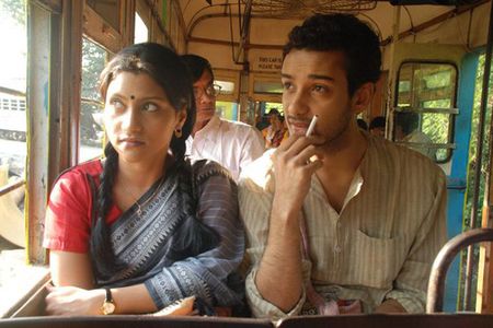 Konkona Sen Sharma and Saheb Bhattacharjee in Iti Mrinalini: An Unfinished Letter... (2010)