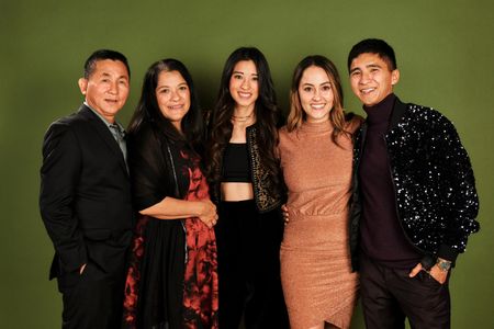 Rachel Siev, David Siev, Jaclyn Siev, and Chun Siev at the IMDb Exclusive Portrait Studio at the Critics Choice Associat