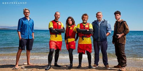 Eduard Fernández, Sergi López, Anna Castillo, Marcel Barrena, Dani Rovira, and Àlex Monner in Mediterraneo: The Law of t