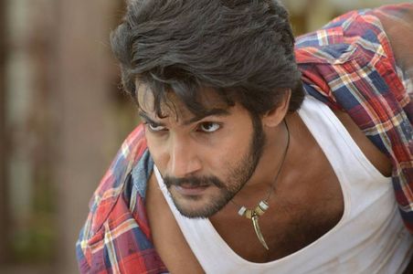 Aadi in Garam (2016)