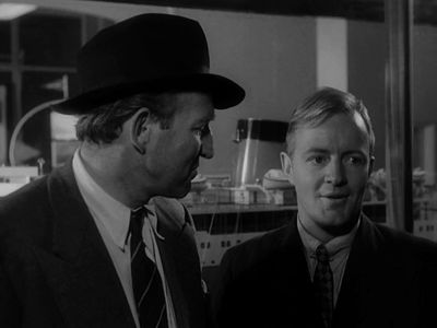 Patrick Barr and Peter Reynolds in The Vanquished (1953)