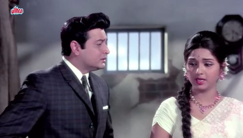 Biswajeet Chatterjee and Leena Chandavarkar in Main Sunder Hoon (1971)