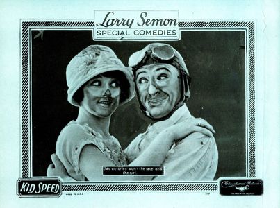 Dorothy Dwan and Larry Semon in Kid Speed (1924)