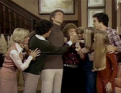 Florence Henderson, Susan Olsen, Robert Reed, Christopher Knight, Mike Lookinland, Maureen McCormick, Geri Reischl, and 