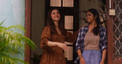 Lillete Dubey and Rinku Rajguru in Unpaused (2020)