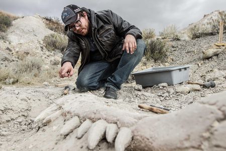 Dan Glaser on the set of Valley of Bones.