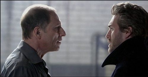 Roy Dupuis and Guy Thauvette in Mémoires affectives (2004)