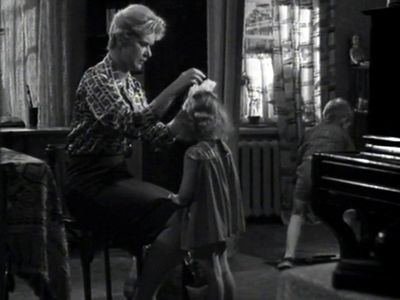 Svetlana Kharitonova and Elena Novikova in Fantazyory (1965)