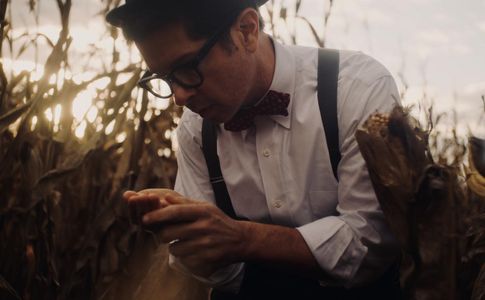 Tom Dacey Carr in The Food That Built America (2019)