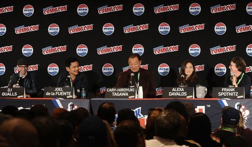 Joel de la Fuente, DJ Qualls, Frank Spotnitz, Cary-Hiroyuki Tagawa, and Alexa Davalos at an event for The Man in the Hig