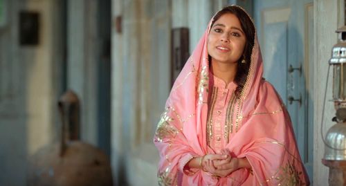 Shweta Tripathi in TVF Tripling: Kabootar Ja Ja Ja (2019)