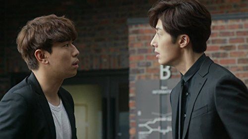 Il-Woo Jung and Lee Si-eon in High-End Crush (2015)