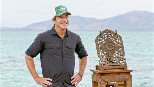 Jeff Probst in Survivor (2000)