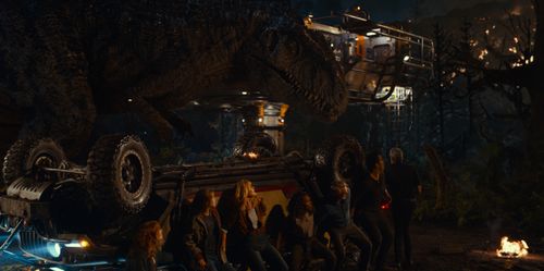 Jeff Goldblum, Laura Dern, Sam Neill, Bryce Dallas Howard, Chris Pratt, DeWanda Wise, and Isabella Sermon in Jurassic Wo