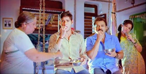 Rohini Hattangadi, Venkatesh Daggubati, Mahesh Babu, and Anjali in Nenjamellam Pala Vannam (2013)