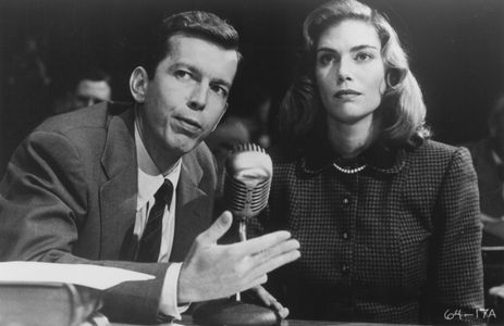 Kelly McGillis and Jonathan Hogan in The House on Carroll Street (1988)