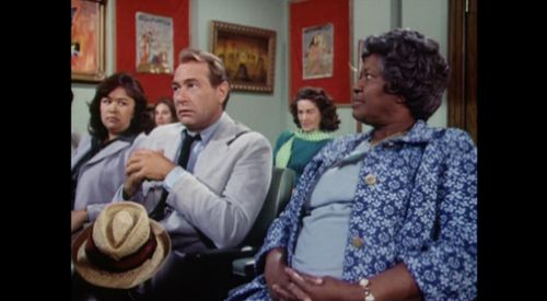 Ella Mae Brown, Darren McGavin, and Kellye Nakahara in Kolchak: The Night Stalker (1974)