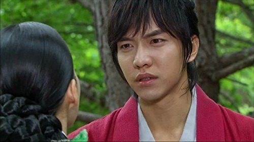 Lee Seung-gi in Guga-ui Seo (2013)