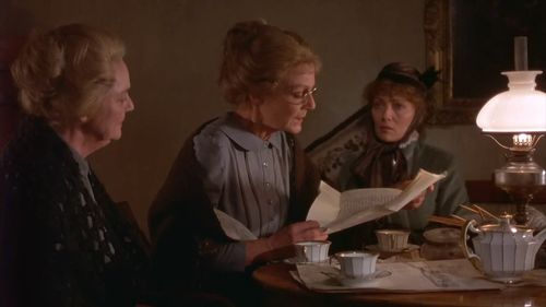 Stéphane Audran, Birgitte Federspiel, and Bodil Kjer in Babette's Feast (1987)