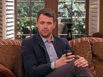 Michael Arden in Anger Management (2012)