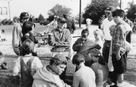 Steve Guttenberg, Jordan Brower, Jimmy Higa, and Patrick Renna in The Big Green (1995)