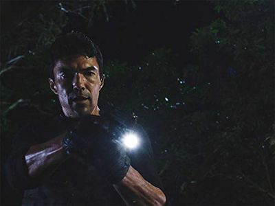 Ian Anthony Dale in Hawaii Five-0: Nalowale i ke 'ehu o he kai (2020)