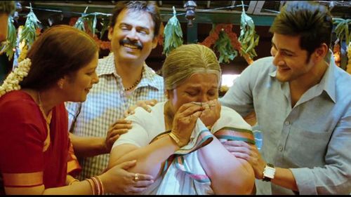 Rohini Hattangadi, Jayasudha, Venkatesh Daggubati, and Mahesh Babu in Nenjamellam Pala Vannam (2013)