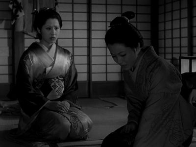 Kyôko Kagawa and Yôko Minamida in A Story from Chikamatsu (1954)