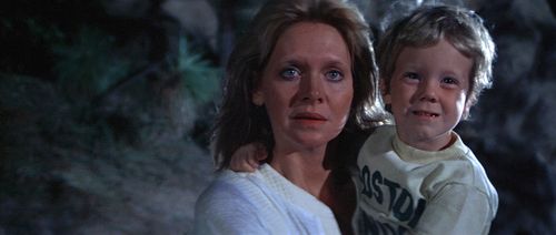 Melinda Dillon and Cary Guffey in Close Encounters of the Third Kind (1977)