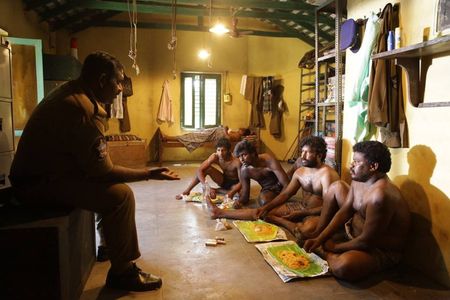 Murugadass and Dinesh in Visaaranai (2015)