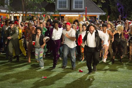 Salma Hayek, Adam Sandler, Chris Rock, Maria Bello, David Spade, Kevin Grady, Kevin James, and Colin Quinn in Grown Ups 