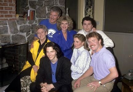 Florence Henderson, Robert Reed, Ann B. Davis, Christopher Daniel Barnes, Christopher Knight, Mike Lookinland, and Maure