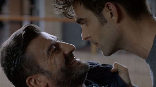 Alfredo Villa and Jon Kortajarena in La verdad (2018)