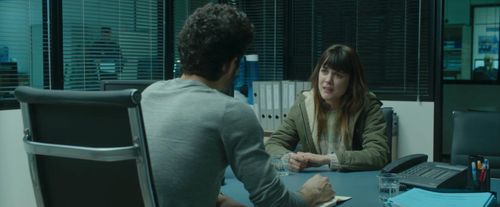 Adriana Ugarte and Chino Darín in Mirage (2018)