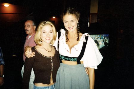 Christina Applegate & Nicole Nagel on the set of 