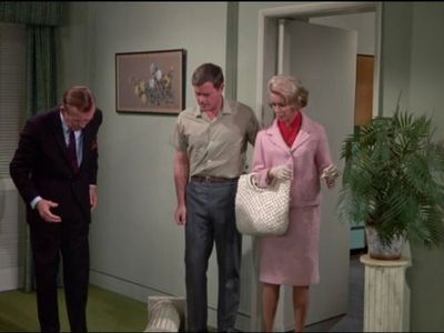 Larry Hagman, Emmaline Henry, and Hayden Rorke in I Dream of Jeannie (1965)