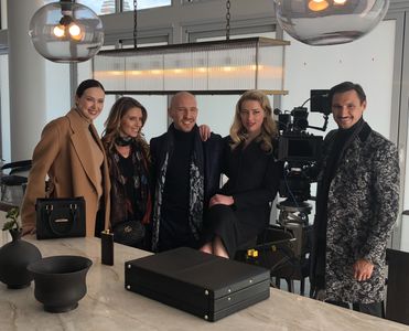 (L-R) Iris Svis, Amy Louise Pemberton, Daniyar, Amber Heard and Alexander Stasko on the set of The Laundromat (2019)