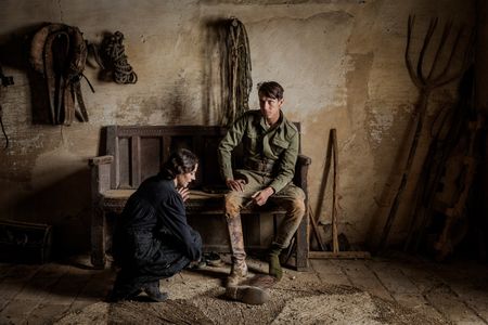 Núria Prims and Marcel Borràs in Uncertain Glory (2017)