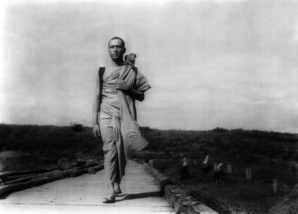 Shôji Yasui in The Burmese Harp (1956)