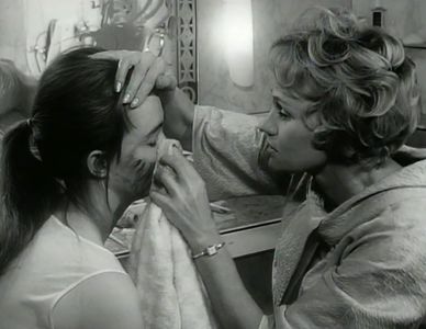 Tina Hedström and Gunn Wållgren in The Dress (1964)